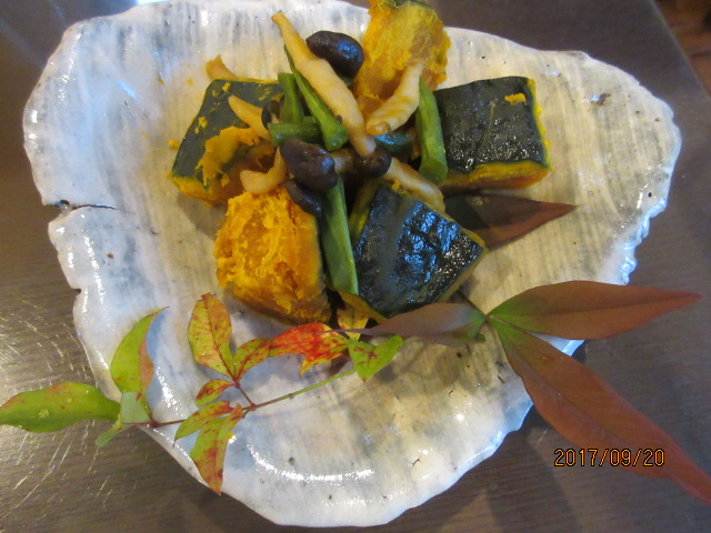 H29.9.20kako様手作りの煮物.JPG H29.9.20kako様手作りの煮物.JPG