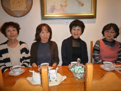 K.S様・K.K様、佐藤悦子様、海老塚様H23.5.15.JPG K.S様・K.K様、佐藤悦子様、海老塚様H23.5.15.JPG