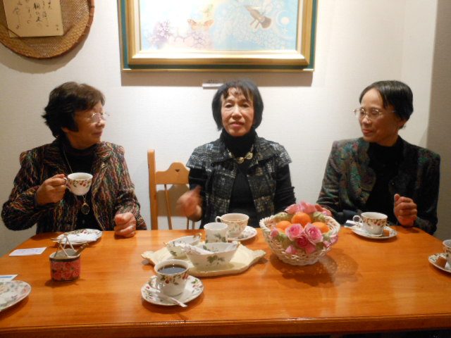 斉藤&大津&小林様H23.12.19.JPG 斉藤&大津&小林様H23.12.19.JPG