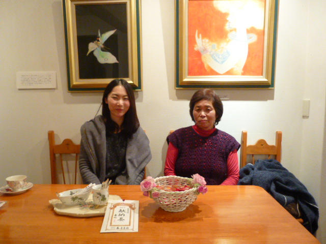 H25.12.8平林綾香様&大久保美津子様.JPG H25.12.8平林綾香様&大久保美津子様.JPG