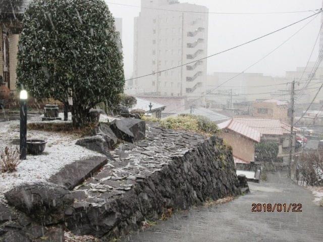 D172BE1F-0893-4431-8900-F0B32DBB075C
